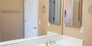 541 N DANIELSON Way Gallery 43
