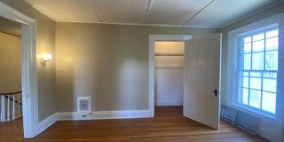 1146 State Street Gallery 18