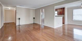 32 Rebecca Rd Gallery 1