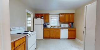 5 Bedroom Home in Campus Area - Available August 1st Gallery 5