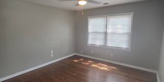 2416 W Rita - 3 Bedroom, 1 Bathroom, 1 Car Garage - $1,095 Gallery 4