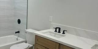 Brand New Detached 3 Bed/2 Bath Home-Central AC +In-Unit Laundry-Riverside Gallery 9