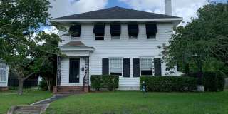 FOREST HILLS: Beautiful Historic 3 Bedroom 2.5 Bath House on Colonial Drive Gallery 1