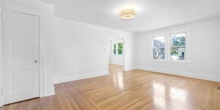 135 E Linden Avenue Gallery 8