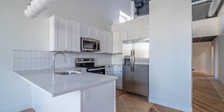 438 Penn Ave Gallery 23