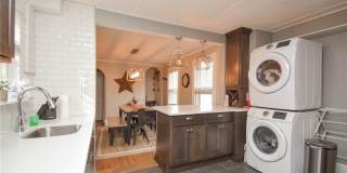 16 Vaughan Avenue unit: 2 Gallery 33