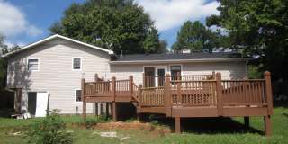Gorgeous 4 bedroom 2 bath home Gallery 3