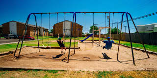 Cross Timbers at Grand Street Gallery 5