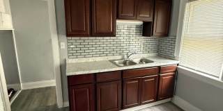 4bd Single Section 8 *1/2 OFF SECURITY DEPOSIT SPECIAL* Gallery 3