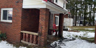 604 E OAK Street Gallery 1