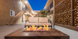 Mosaic at Western Apartments Homes Gallery 31