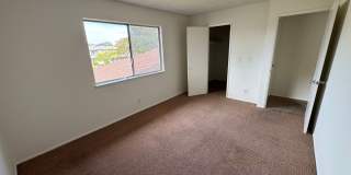 Centrally Located McKeon Condo Gallery 20