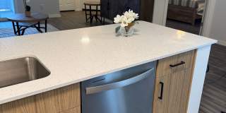 The Crest at Skyline Now offering up to 8 weeks FREE rent! Call today to schedule your tour: (480) 390-5392 Gallery 47