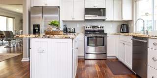 1466 NE 57th Ct Gallery 25