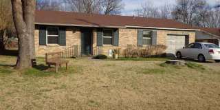 14021 Wyandotte Drive Gallery 1