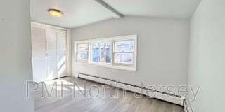 227 Washington Ave Gallery 16