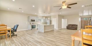 3304 E Elida Street Gallery 39