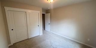 Beautiful Bull Mountain 4 Bedroom 2 1/2 Bath Home Just a Block from the Community Pool and Park! $500 Incentive! Gallery 15