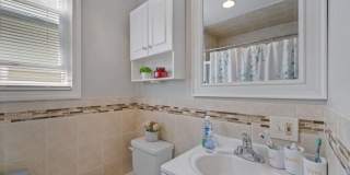 144 Bellevue St Gallery 16