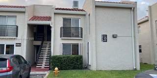 5304 NE 6th Ave Gallery 1