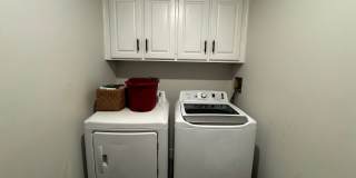 5 Bed 4 Bath Home fenced yard Gallery 36