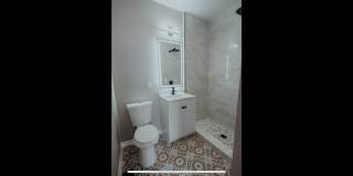 Spacious 3BR Duplex in Louisville Gallery 16