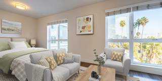 Next on Sixth Gallery 15