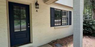 Excellent Location! 3 Bed 2.5 Bath Townhouse! Excellent Location! 3 Bed 2.5 Bath Townhouse! Gallery 3