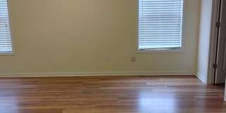 West Knoxville 37909 - Beautiful & newly remodeled with 4 bedroom, 3.5 baths - Call Sharon Arnwine (865) 313-7215 Gallery 16