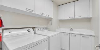 2777 Paradise Road Gallery 16