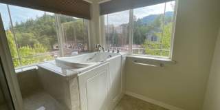 5 bedroom home with attached 3 car garage in Winchester Gallery 19
