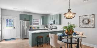 Room in 3 Bedroom Townhome at St James St NW Gallery 6