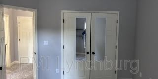 1040 Commonwealth Circle Gallery 15