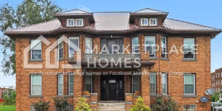 2504 Ferry Park St Gallery 1