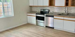 1829 Fern St # 1 Gallery 6