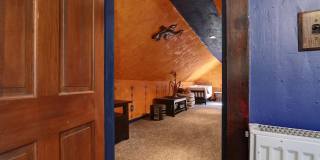 Bungalow in Desirable Highlands! Location Matters! Gallery 26