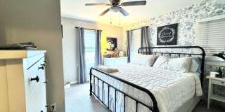 425 JUNIPER Street Gallery 19