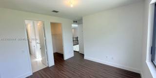 19708 NE 14th Ave Gallery 22