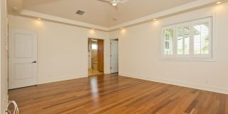 Kahala - 4 Bedroom, 3.5 Bathroom, 2 vehicle garage Gallery 18