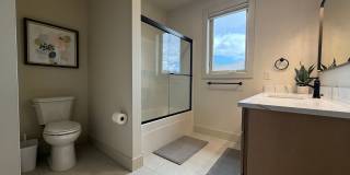 Now renting brand-new 3 bedroom, one study/Den, 2.5 bathroom House $3,650 unfurnished and $6,000 Furnished Gallery 16