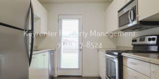 Beautiful Brookside duplex unit - NO PETS Gallery 5