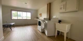 1016 Grand Ave Gallery 6