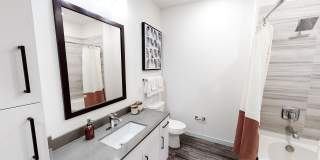 Garrett Uptown Gallery 30