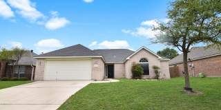 1022 Neuberry Cliffe Gallery 1