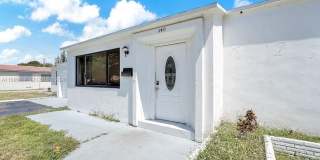 2417 Pierce Street -, Hollywood, FL 33020 2417 Pierce Street -, Hollywood, FL 33020 Gallery 14