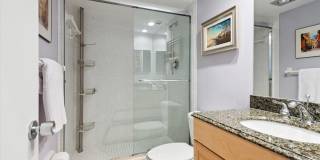 3900 Oaks Clubhouse Drive Gallery 11