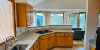 Stunning Custom Home with Beautiful Views Gallery 11
