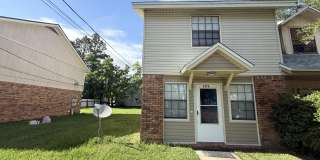 537 Schneider Drive Gallery 1