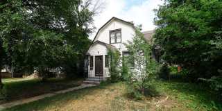 5 Bedroom, 2 bath Home! Close to UNC! Gallery 1