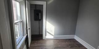 918 Villa St. Upper Gallery 3